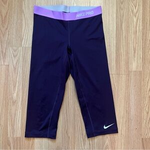 Nike‎ Pro Dri-Fit Purple Training Capri Tight Leggings Women’s Size Small Active
